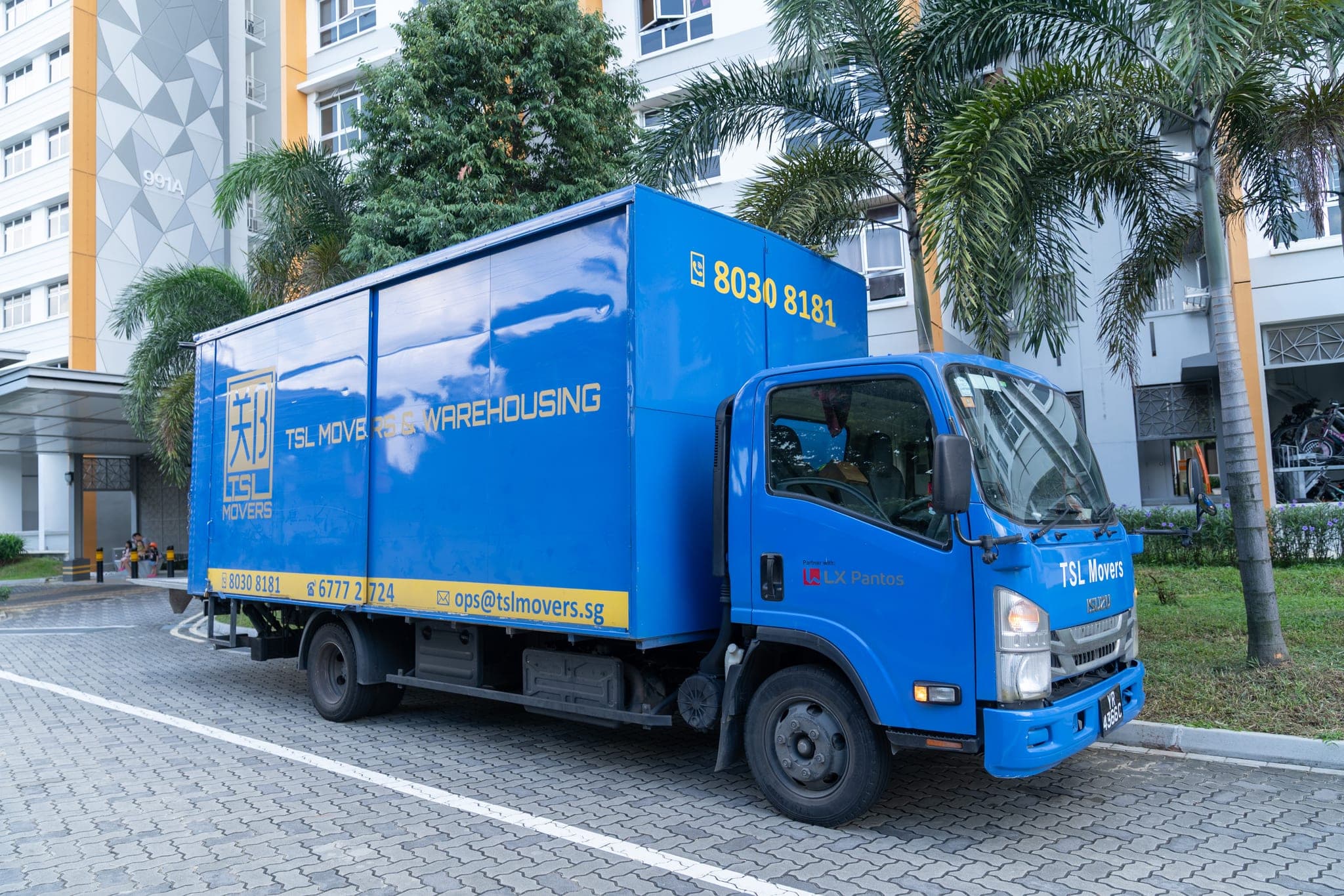 TSL box truck